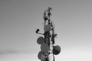 Factory Signal Booster for Manufacturing Facilities and Commercial Buildings 3 laura cleffmann O0Nt57ylXrE unsplash